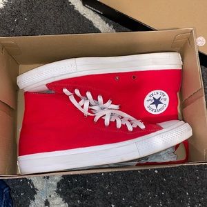 Men’s Red Converse